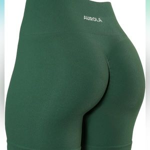 Aurola seamless shorts